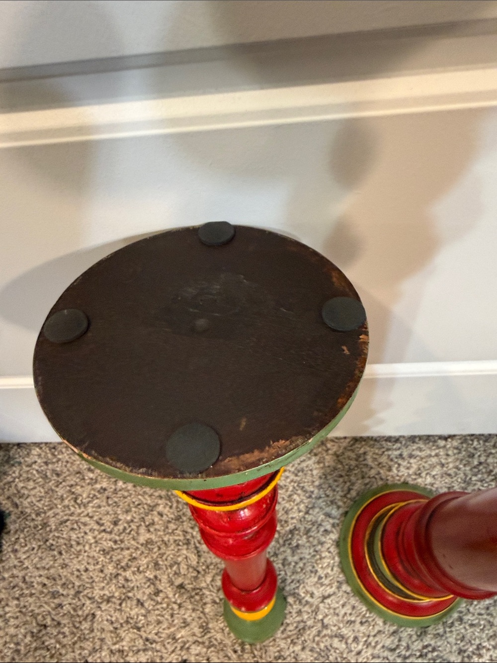 Old Germany Judaica Hand Carved & Painted Wooden Shabbat Candlesticks Red Multi - Picture 3 of 4